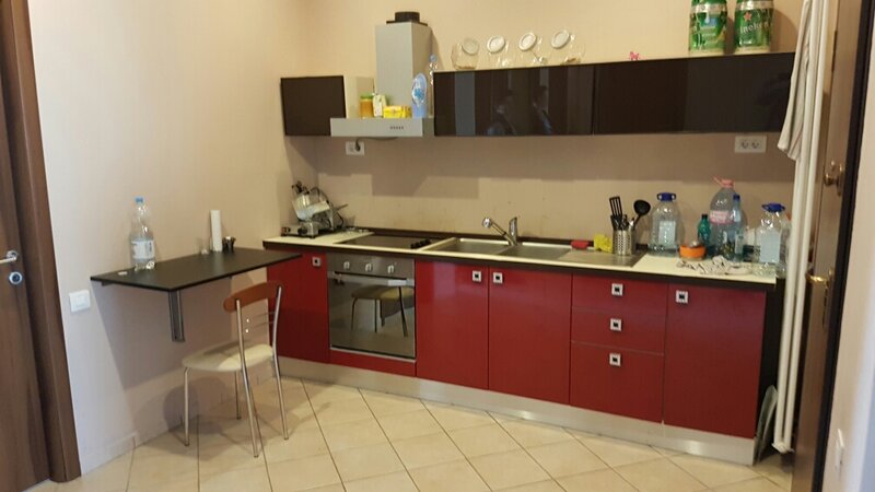 Calea Bucuresti 38, Petresti